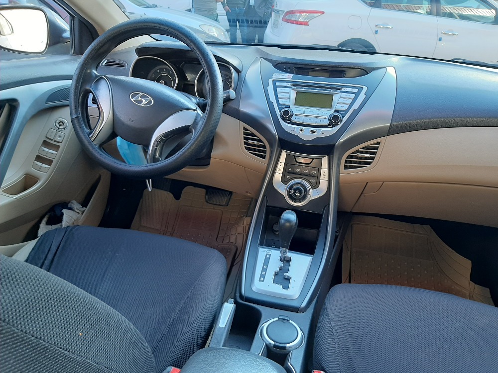 هیوندای ئەلەنترا